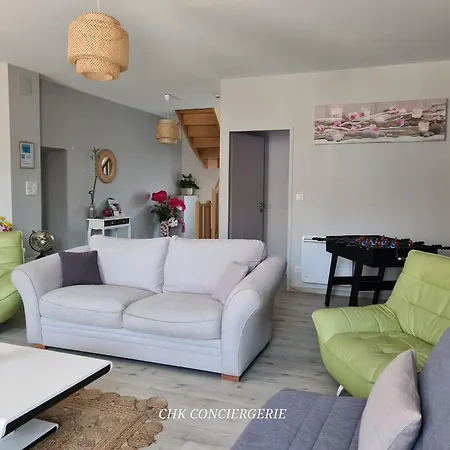 Udon-thani De Groupe A 4 Min Du Puy Du Fou * Les Épesses