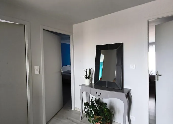 Udon-thani De Groupe A 4 Min Du Puy Du Fou * Les Épesses