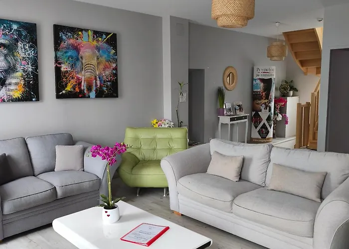 Udon-thani De Groupe A 4 Min Du Puy Du Fou