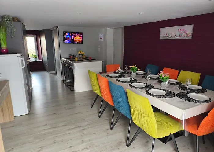 Udon-thani De Groupe A 4 Min Du Puy Du Fou * Les Épesses